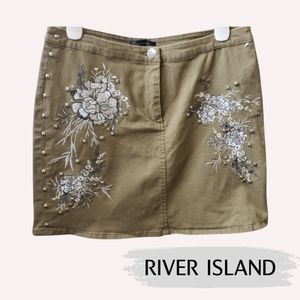 💐3 for $25💐 River Island studded embroidered Cowgirl Skirt